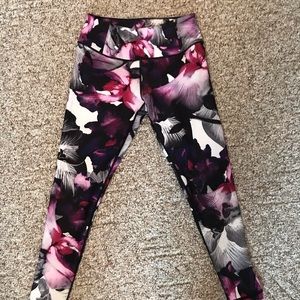 Calia by Carrie Underwood Workout Leggings